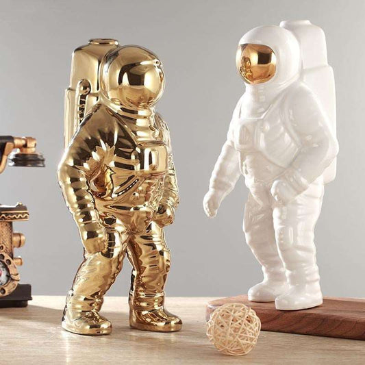 Ceramic Spaceman Statue - RUVIJU™ Home Decore Decore   